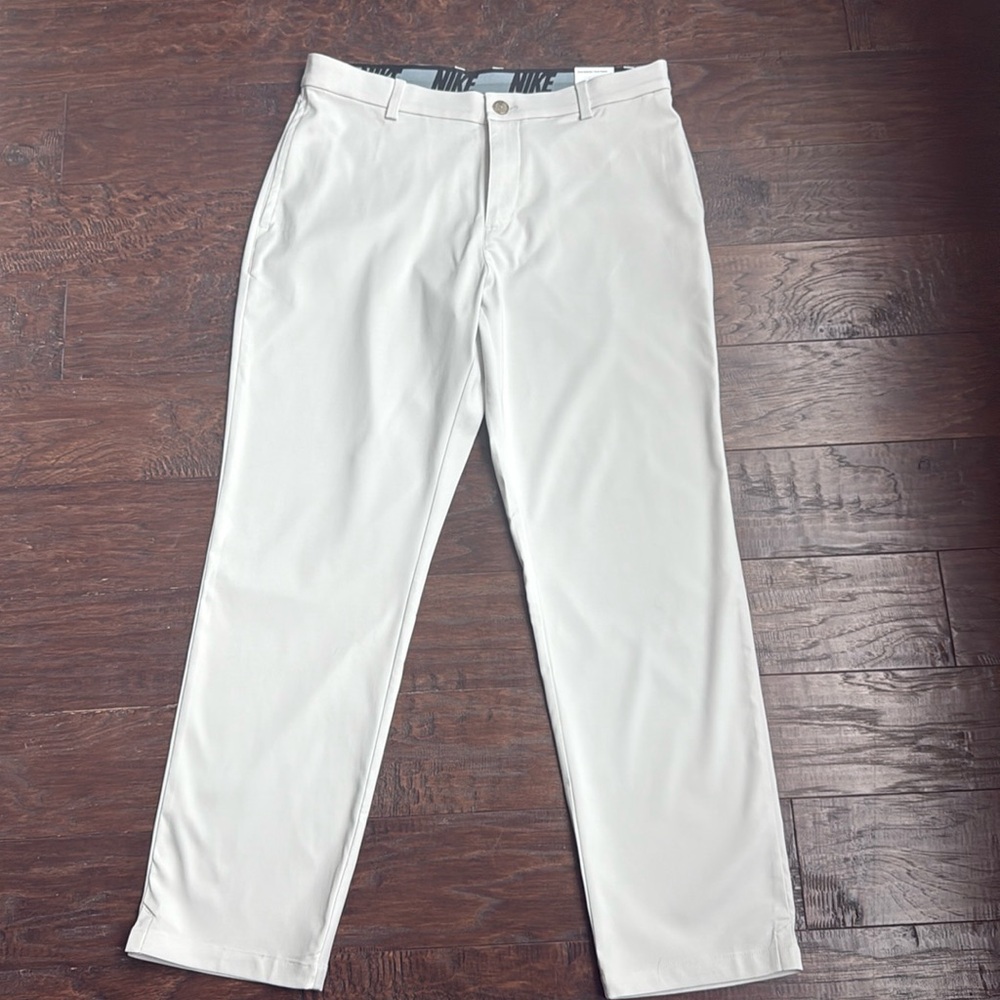 NIKE dri-fit golf pants size 35x30